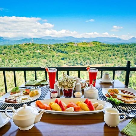 Romance Hills Hotel Κάντι Εξωτερικό φωτογραφία