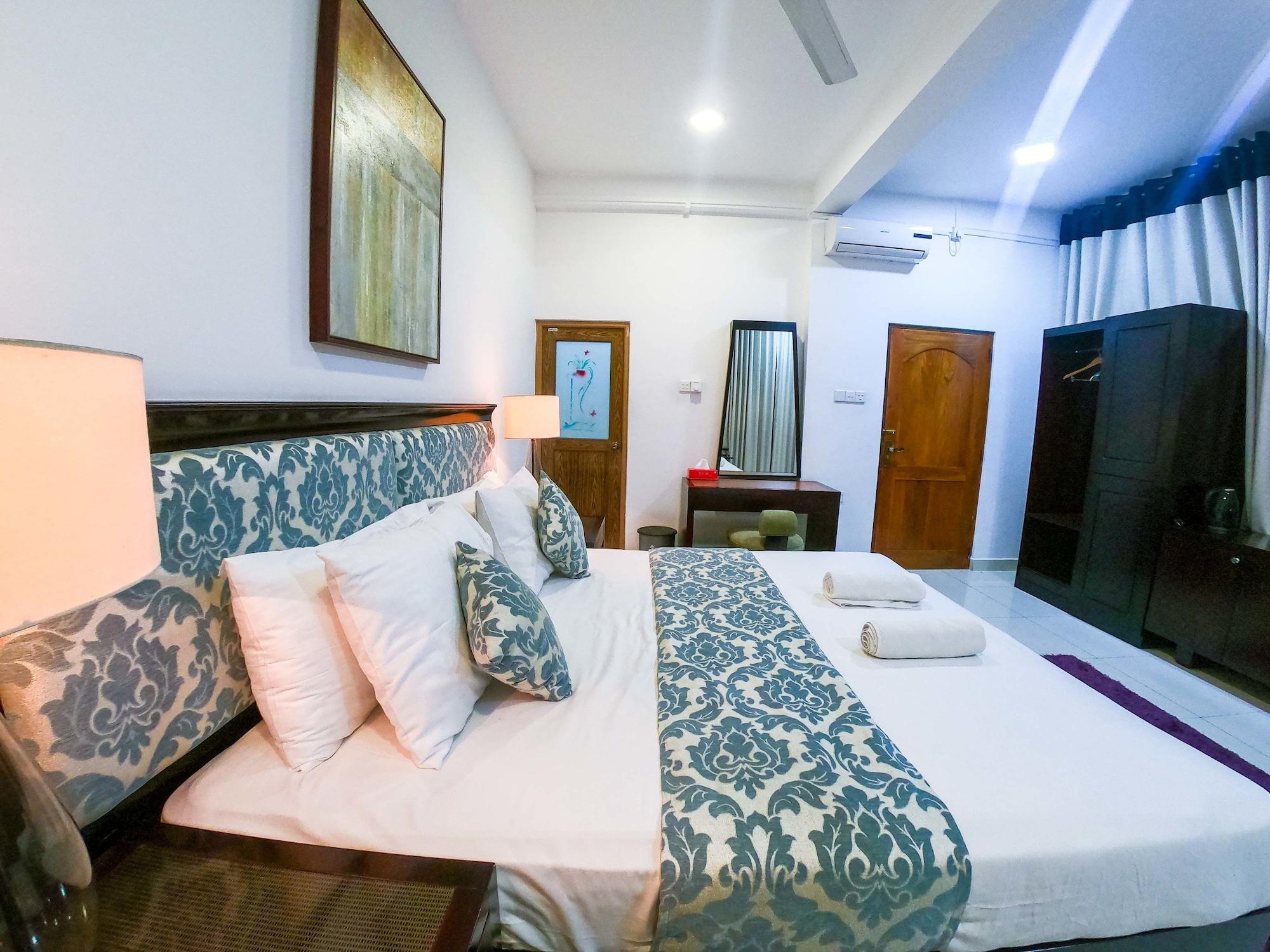 Romance Hills Hotel Κάντι Εξωτερικό φωτογραφία