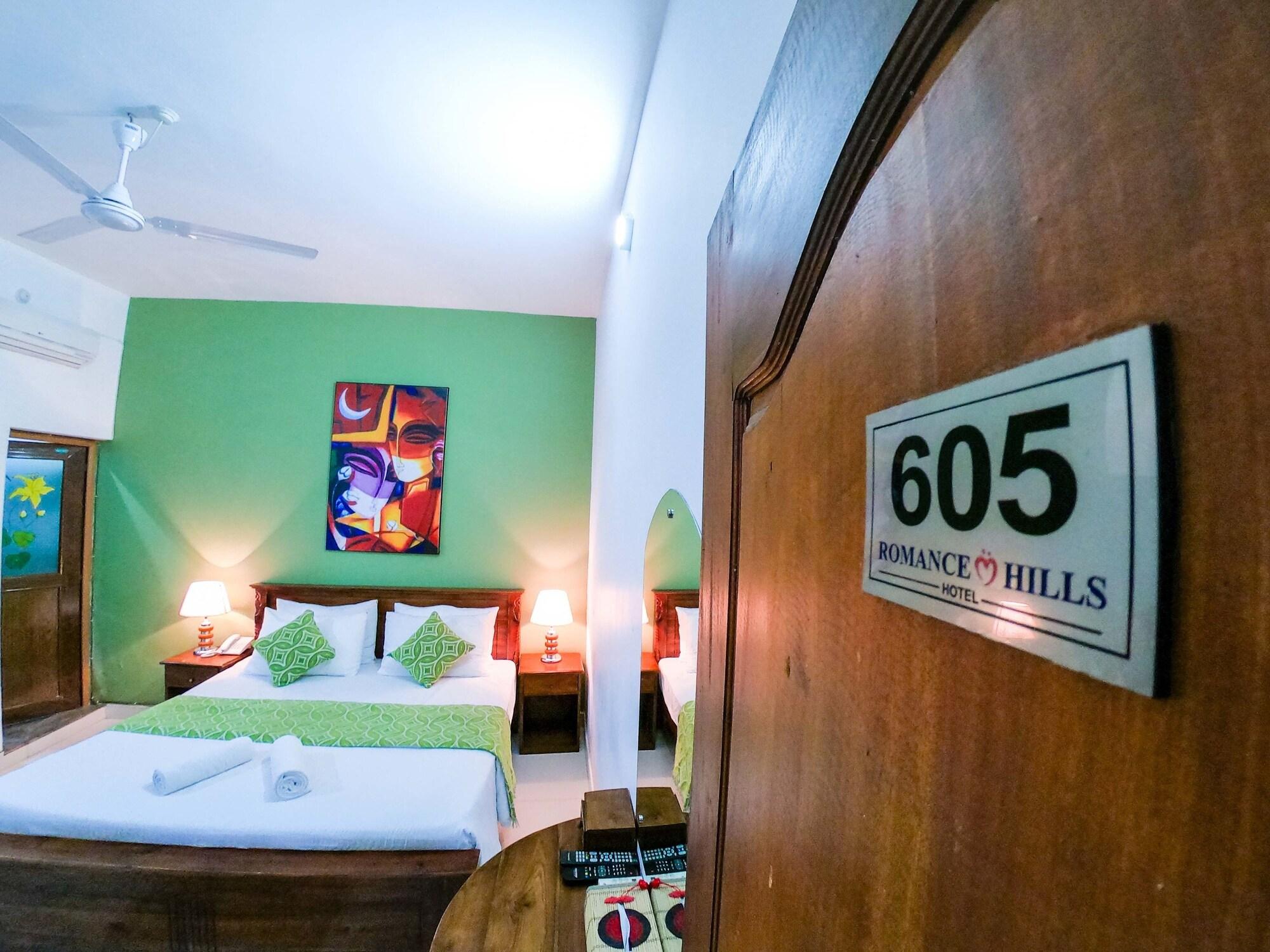 Romance Hills Hotel Κάντι Εξωτερικό φωτογραφία