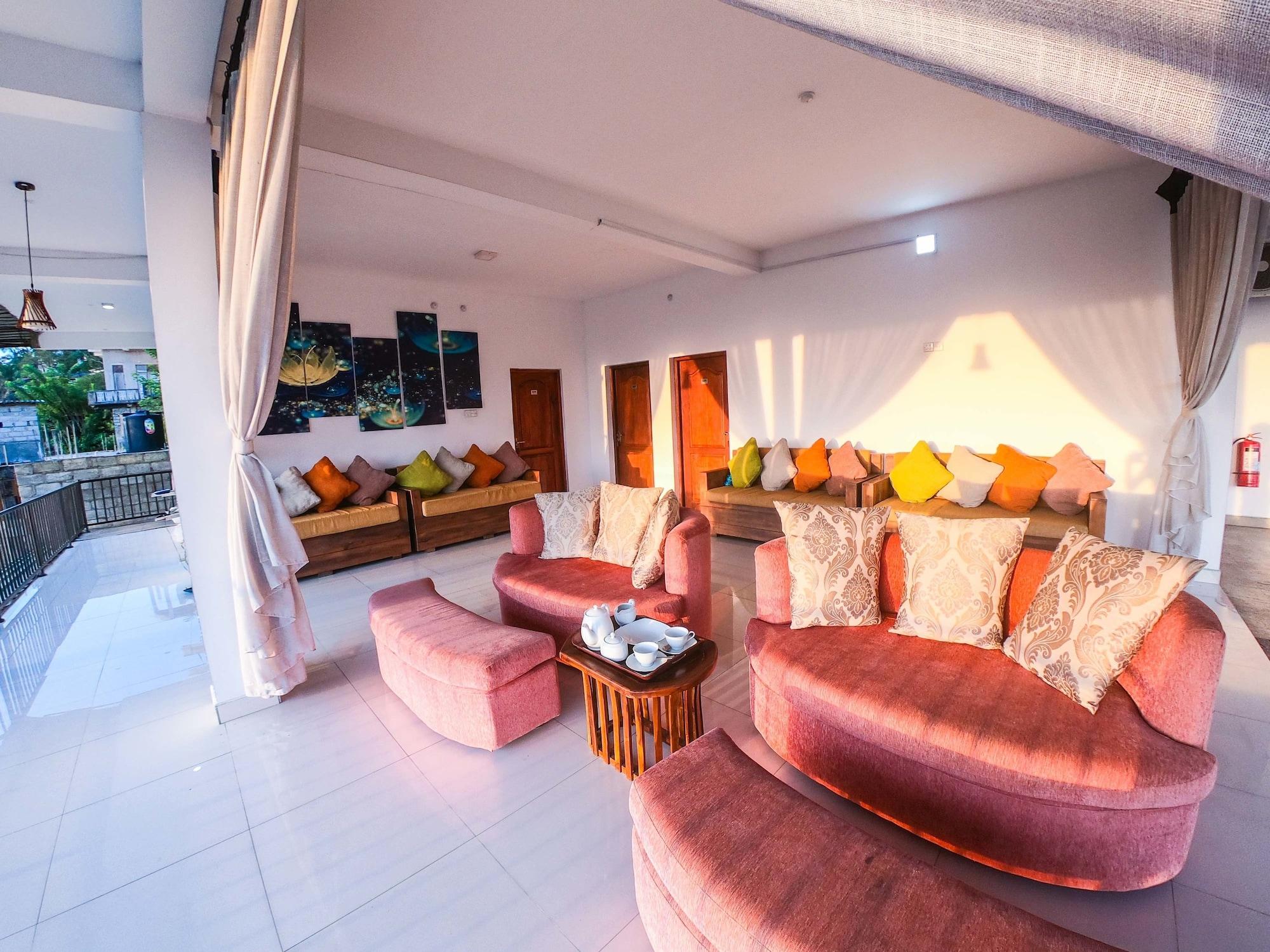 Romance Hills Hotel Κάντι Εξωτερικό φωτογραφία