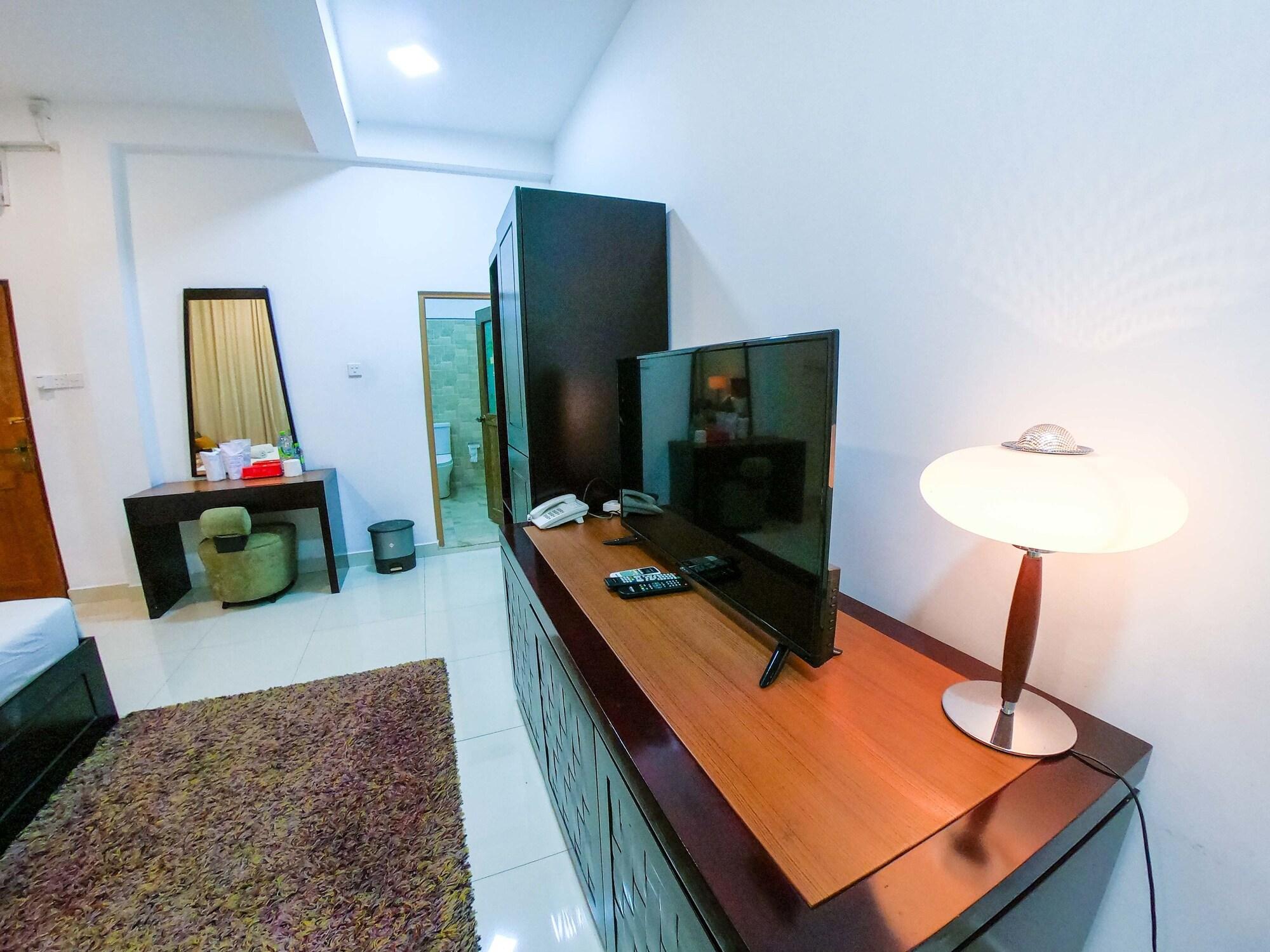Romance Hills Hotel Κάντι Εξωτερικό φωτογραφία