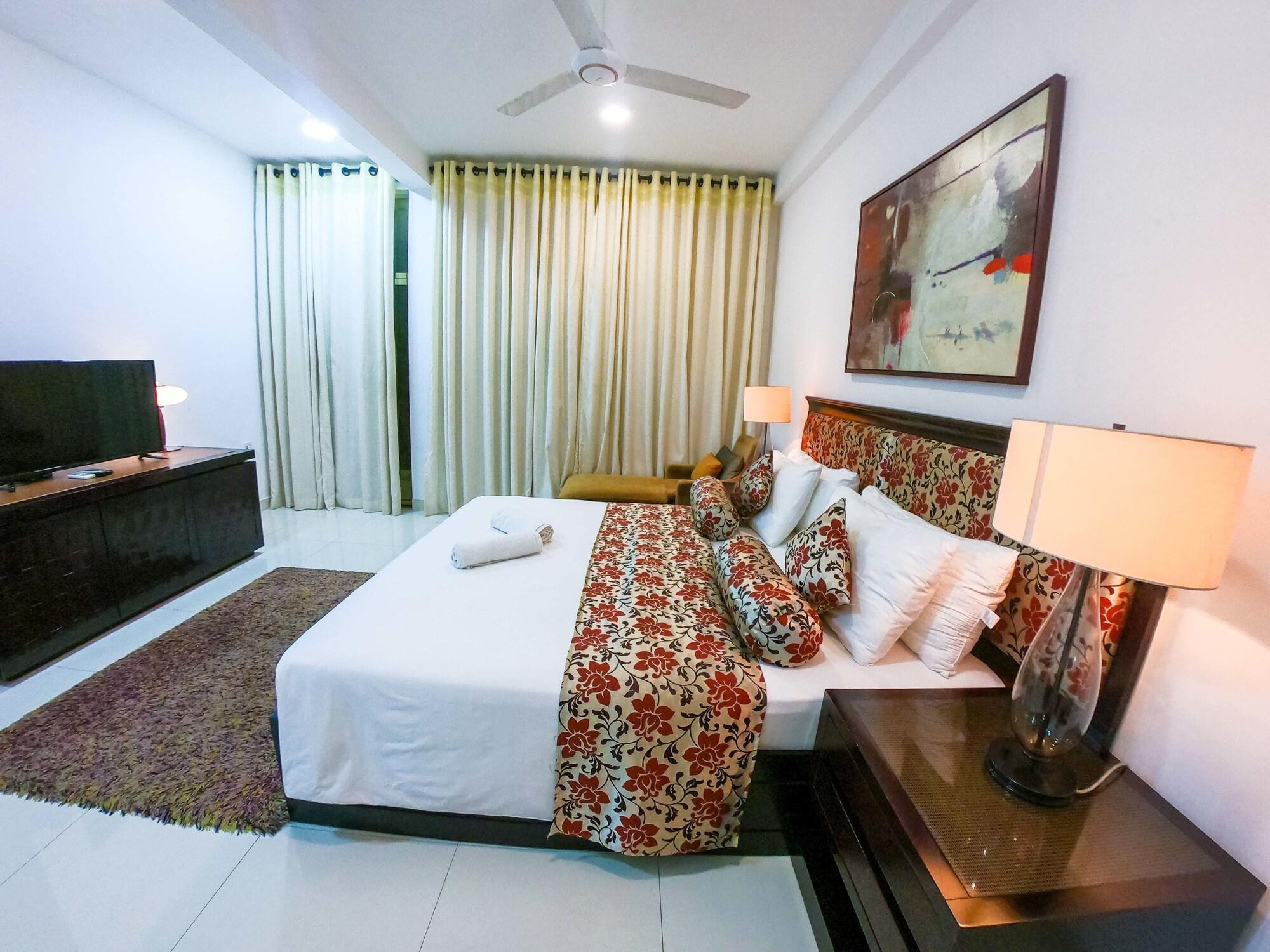 Romance Hills Hotel Κάντι Εξωτερικό φωτογραφία