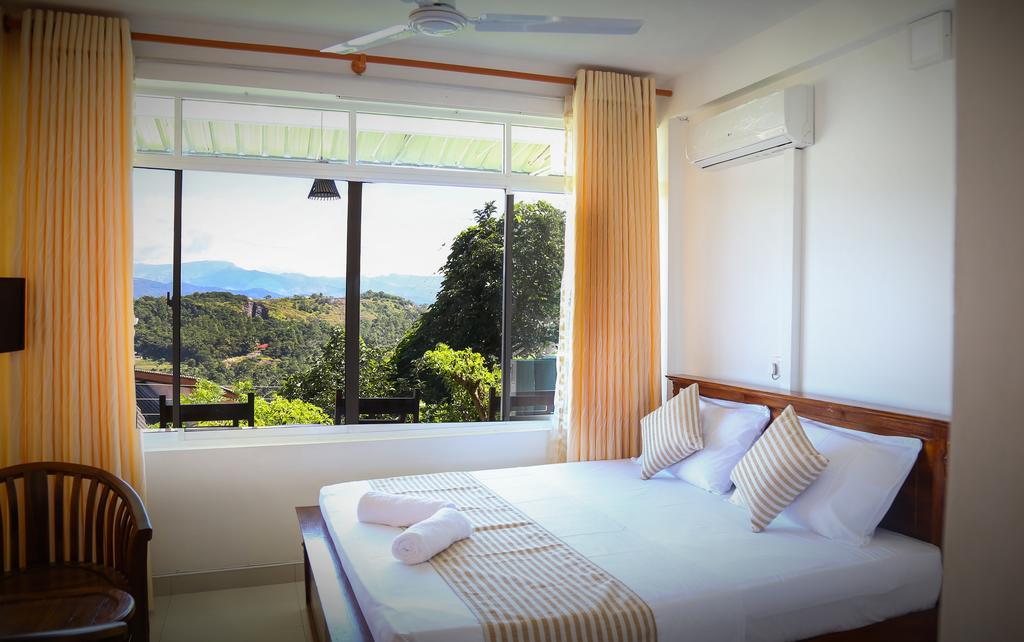 Romance Hills Hotel Κάντι Εξωτερικό φωτογραφία
