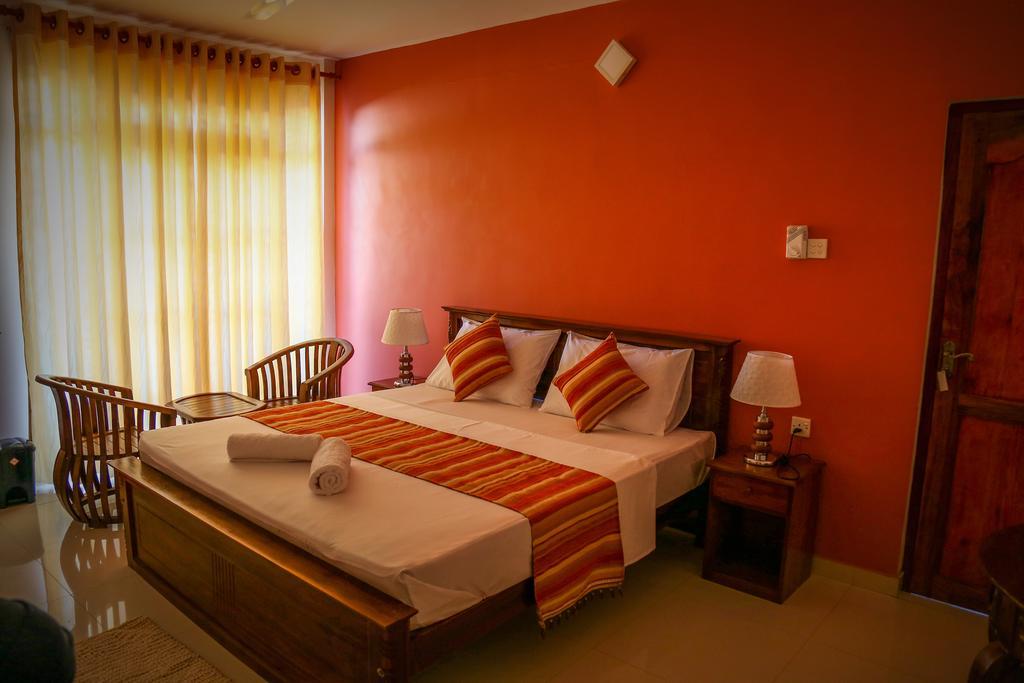 Romance Hills Hotel Κάντι Εξωτερικό φωτογραφία