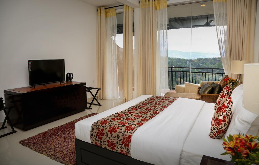 Romance Hills Hotel Κάντι Εξωτερικό φωτογραφία